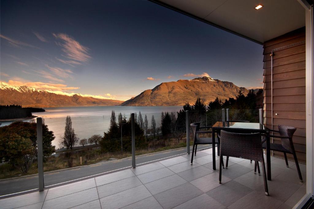 LakeRidge Queenstown by Staysouth - image 6