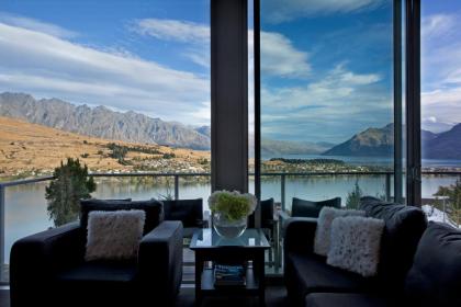 Highview Terrace by Amazing Accom - image 9