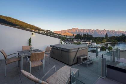 Shotover Penthouse & Spa by Staysouth - image 10