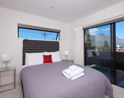 Central Spa Escape - Queenstown Apartment F2 - image 9