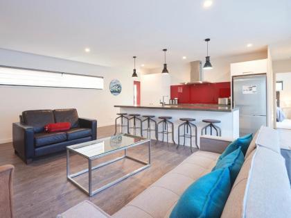 Southern Lakes Spa - Queenstown Apartment R2 - image 1