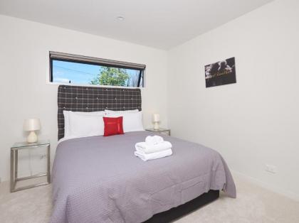 Southern Lakes Spa - Queenstown Apartment R2 - image 10