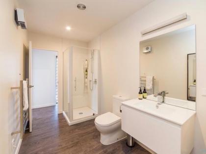 Southern Lakes Spa - Queenstown Apartment R2 - image 5