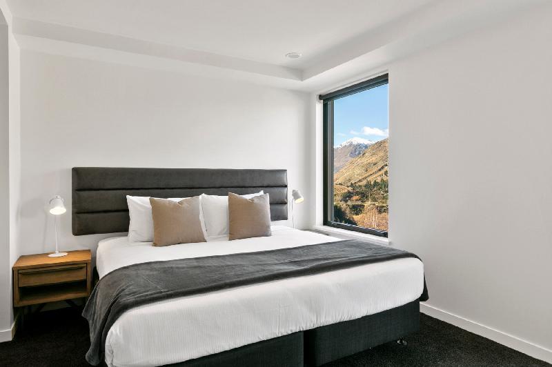 Rihiri Apartment @ the base of Coronet Peak - main image