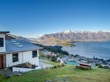 Vanda Heights - Queenstown Luxury Accommodation - image 2