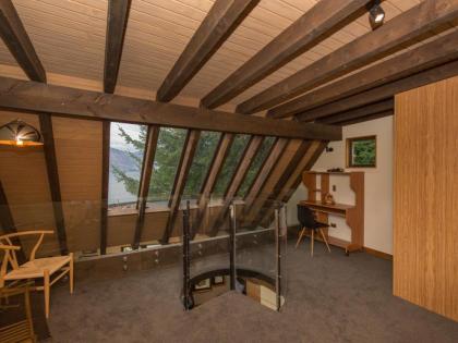 Crows Nest - Queenstown Holiday Home - image 10