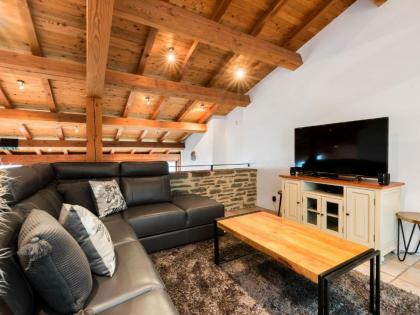 Vista Retreat - Queenstown Holiday Home - image 10