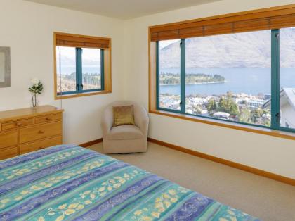 Deja Vu - Queenstown Holiday Home - image 13