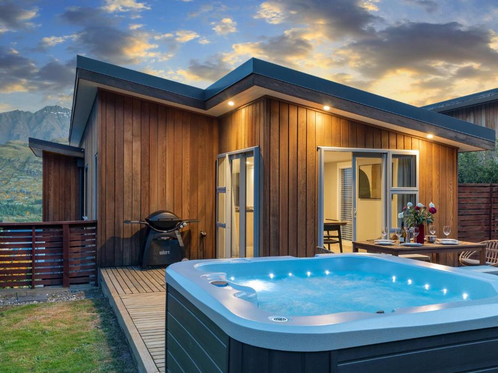 Highview Haven by Relaxaway Holiday Homes - main image