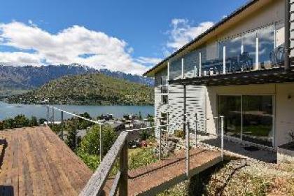 Highview Retreat - Huge holiday home in Queenstown - image 19