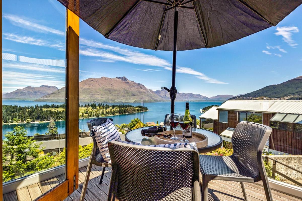 Sun-filled on Wakatipu - New Queenstown Listing - image 3