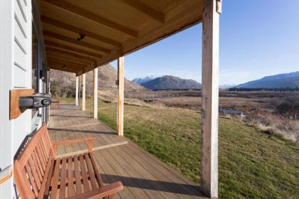 Shotover Country Cottages - image 9