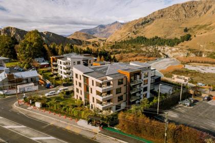 Rima Apartment at the base of Coronet Peak - image 13