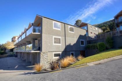 Alpine Vista - Queenstown Holiday Home - image 18