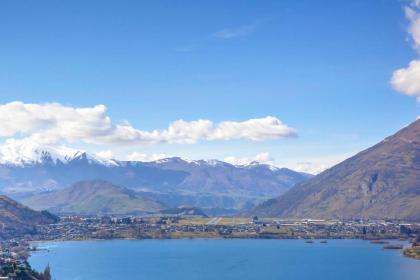 Paradise Peaks - Queenstown Holiday Home Queenstown