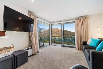 Lakeview Retreat - Queenstown Holiday Home - image 13