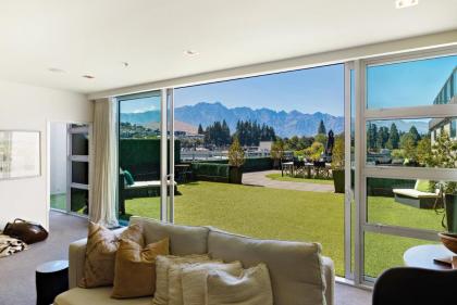 THE SHOTOVER Central Queenstown Luxury - image 2