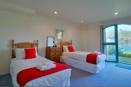 Frankton House - Queenstown Holiday Home - image 10