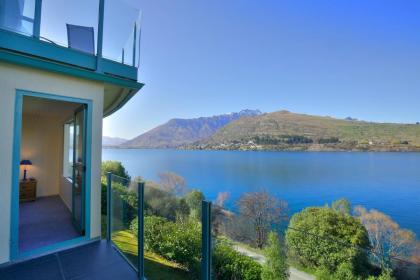 Frankton House - Queenstown Holiday Home - image 17