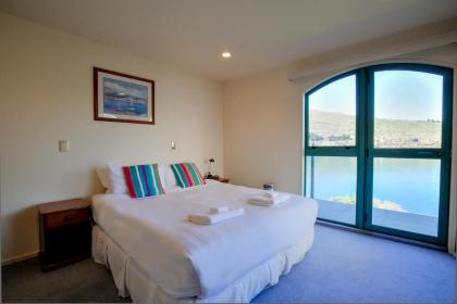 Frankton House - Queenstown Holiday Home - image 8