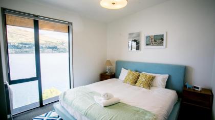 Loft Bach Totara close to town - image 2