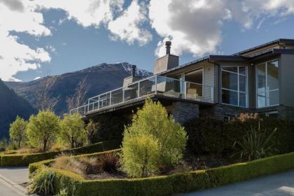 Lake View Villa Great location and Amazing views Queenstown