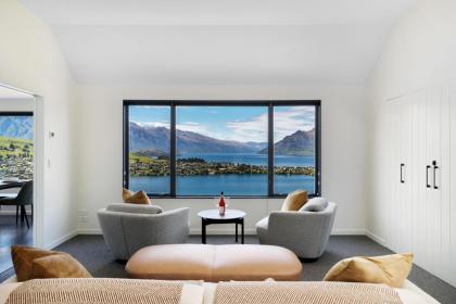 Queenstown Opulence - image 6